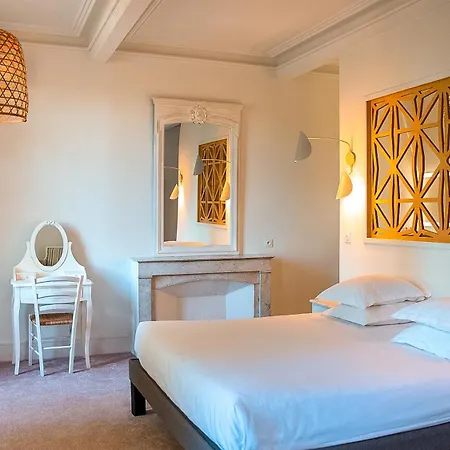 Manoir Le Roure Hotell Châteauneuf-du-Rhône