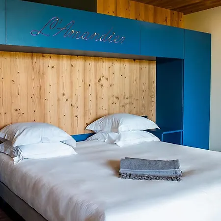 Hotell Manoir Le Roure Châteauneuf-du-Rhône