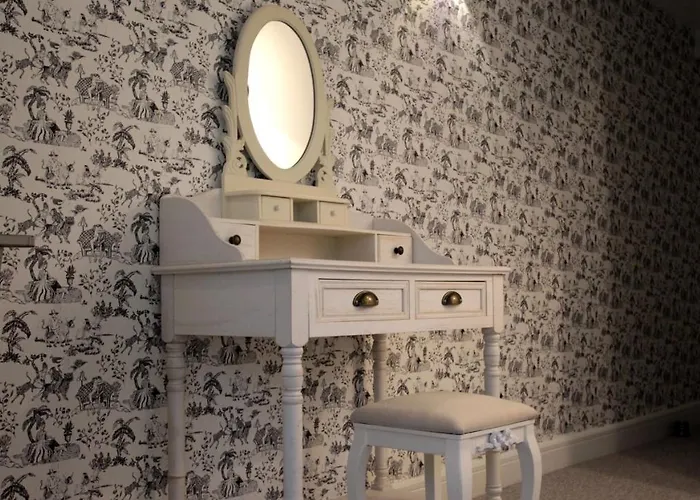 Manoir Le Roure Hotel 4*