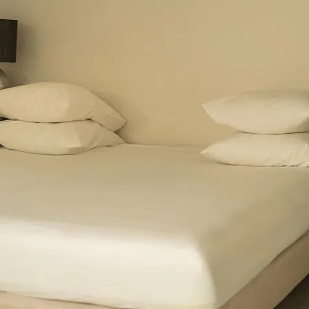 Manoir Le Roure 4*
