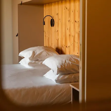 Manoir Le Roure Hotel Châteauneuf-du-Rhône